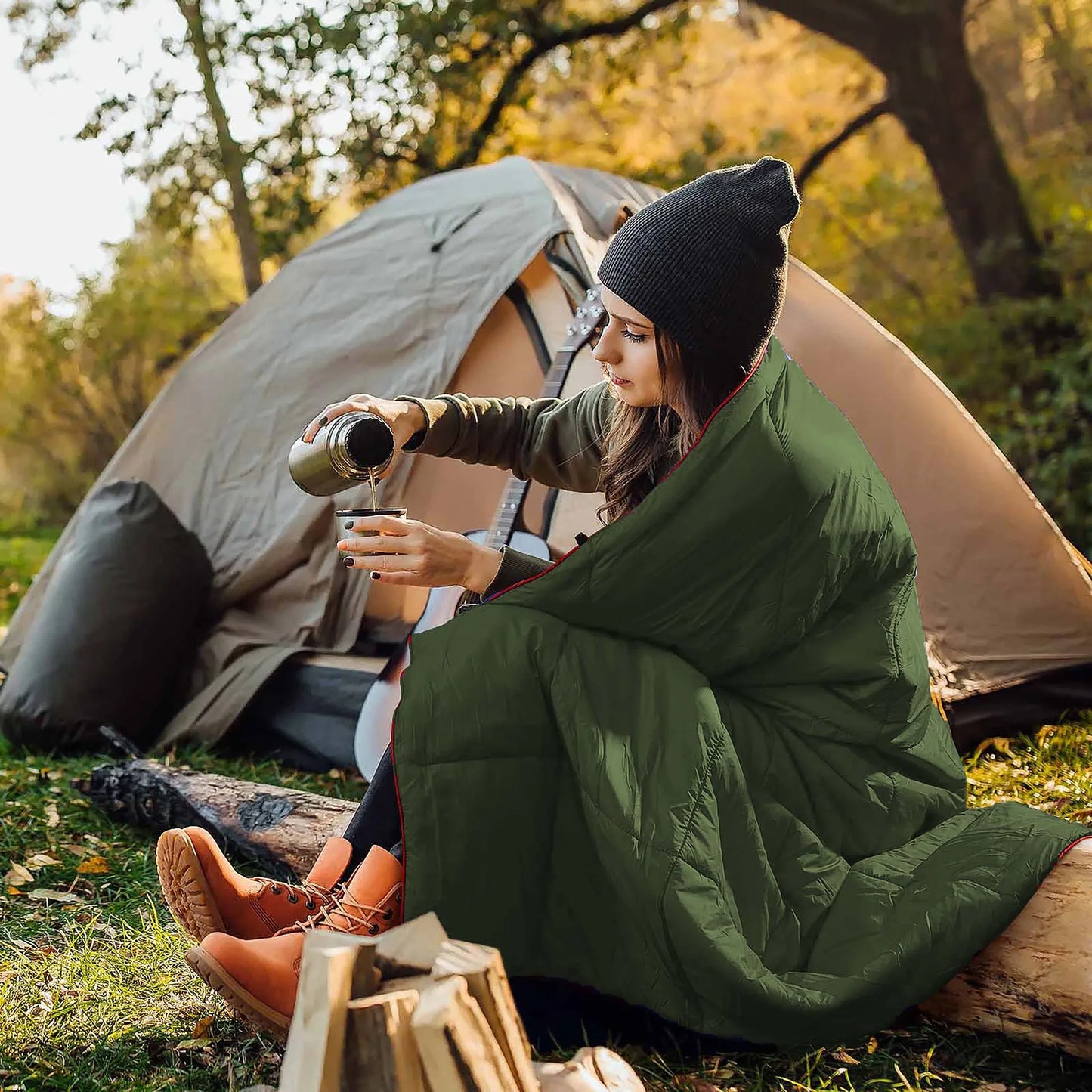 Down Camping Blanket Lightweight Warm Packable Camping Quilt Portable Foldable Down Blanket Outdoor Camping Hiking Travel Quilt